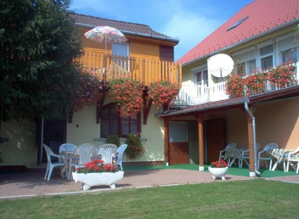 Sarkadi Apartman Hajdúszoboszló Exterior foto