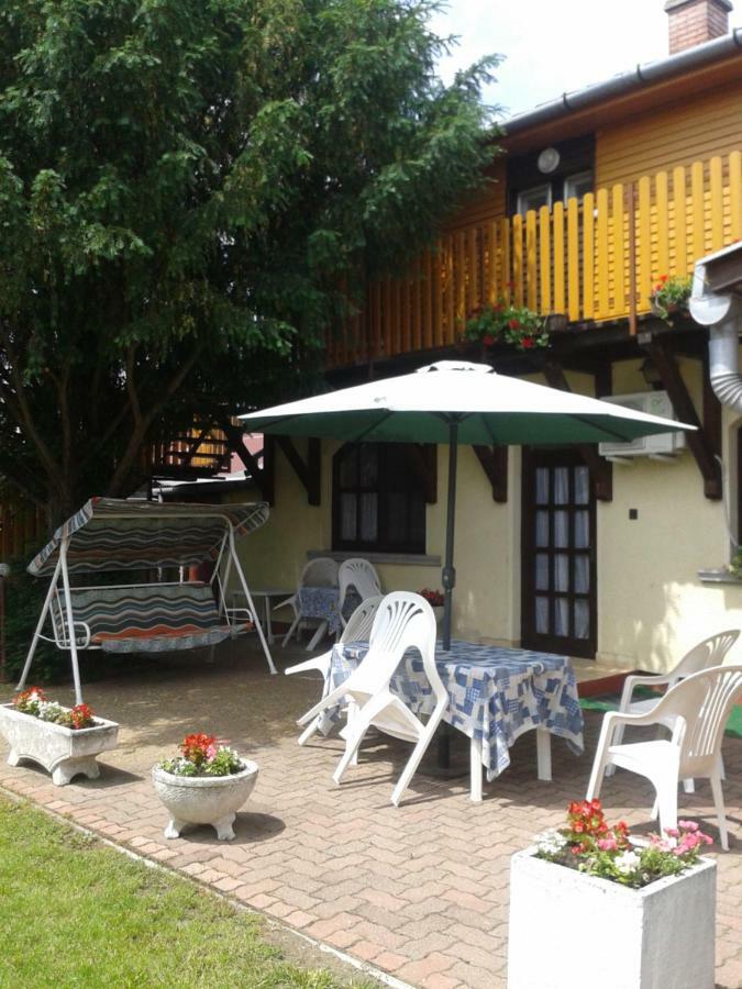 Sarkadi Apartman Hajdúszoboszló Exterior foto