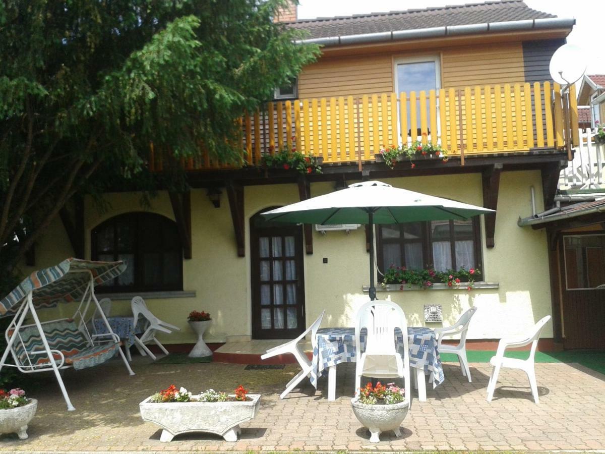 Sarkadi Apartman Hajdúszoboszló Exterior foto