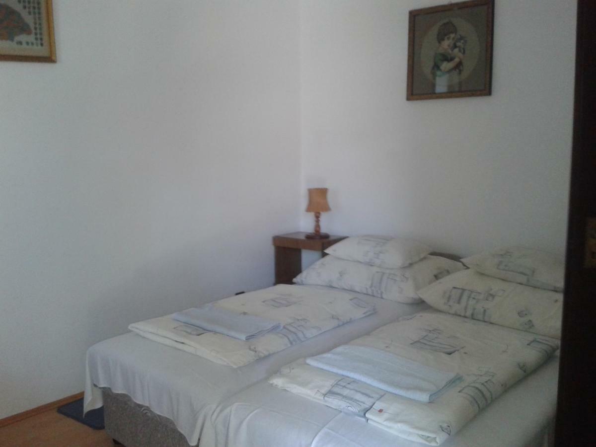 Sarkadi Apartman Hajdúszoboszló Exterior foto