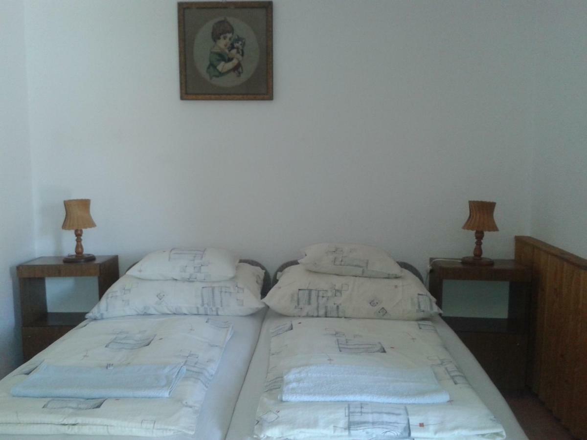 Sarkadi Apartman Hajdúszoboszló Exterior foto